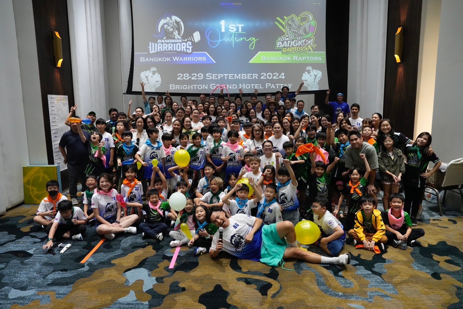 LINE_ALBUM_Outing (Day)_240929_84