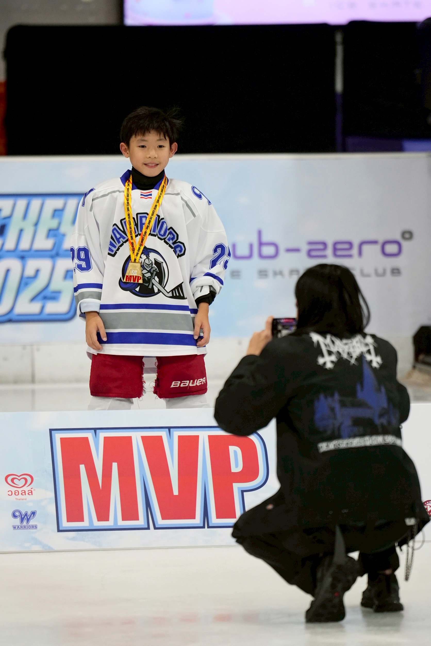 LINE_ALBUM_Game 1_251020_1