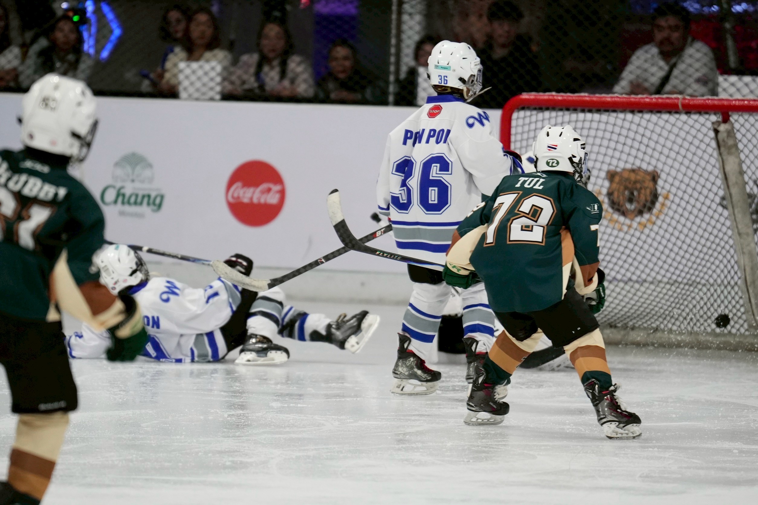 LINE_ALBUM_Game 1_251020_29