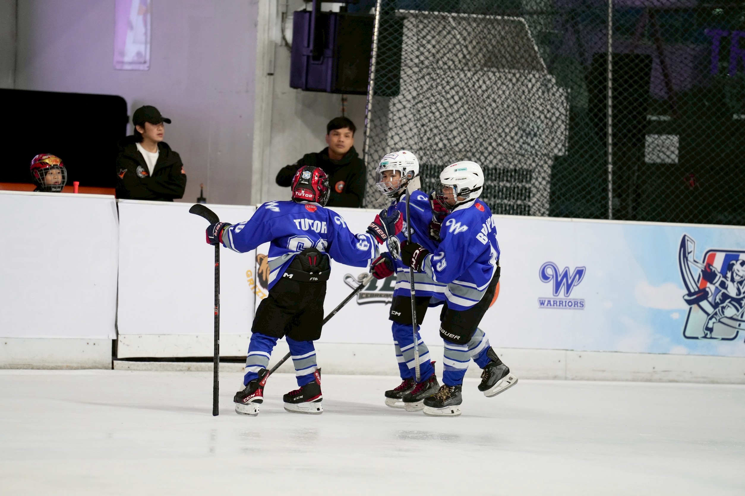 LINE_ALBUM_Game 2_251020_12