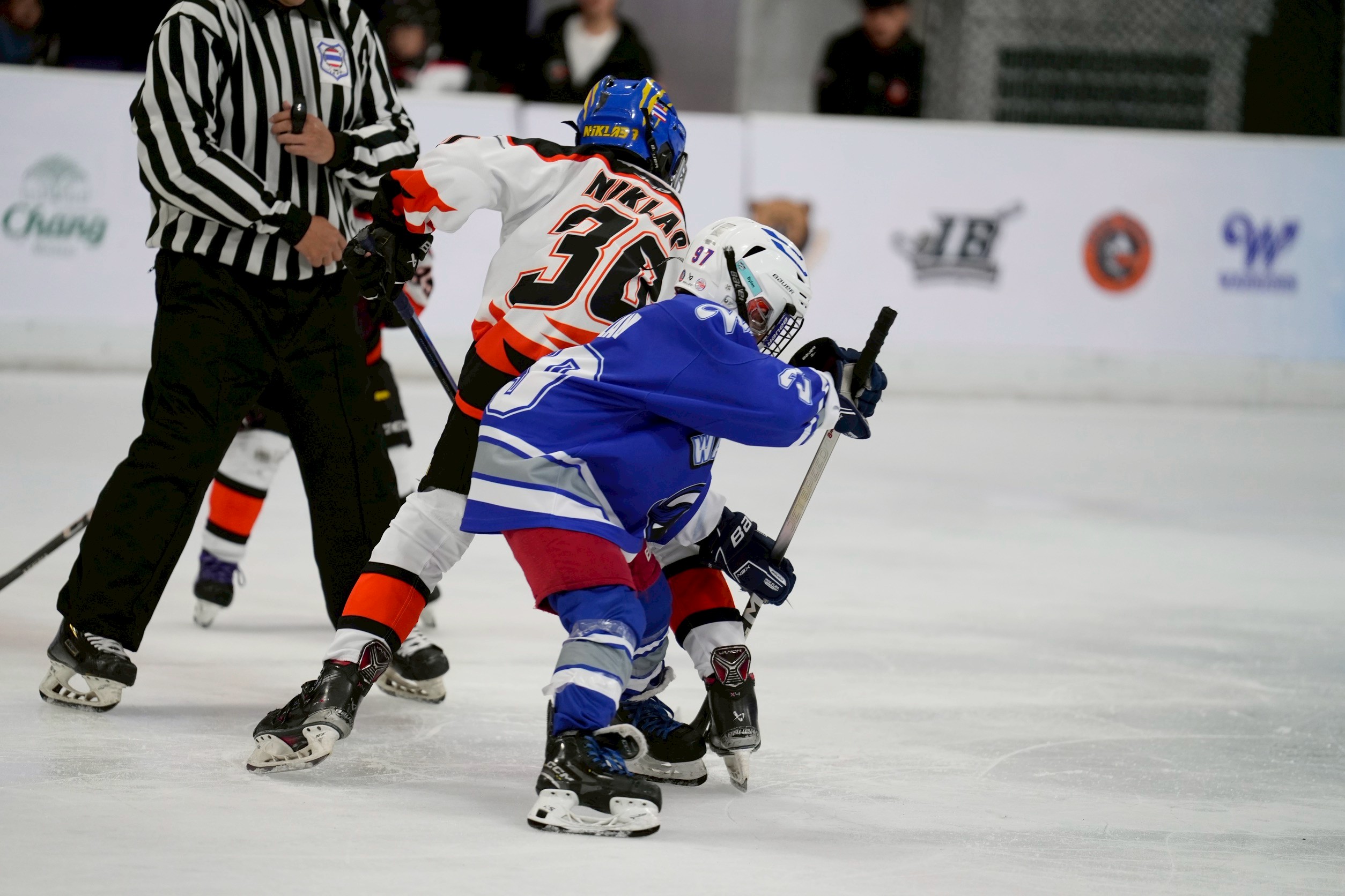 LINE_ALBUM_Game 2_251020_18