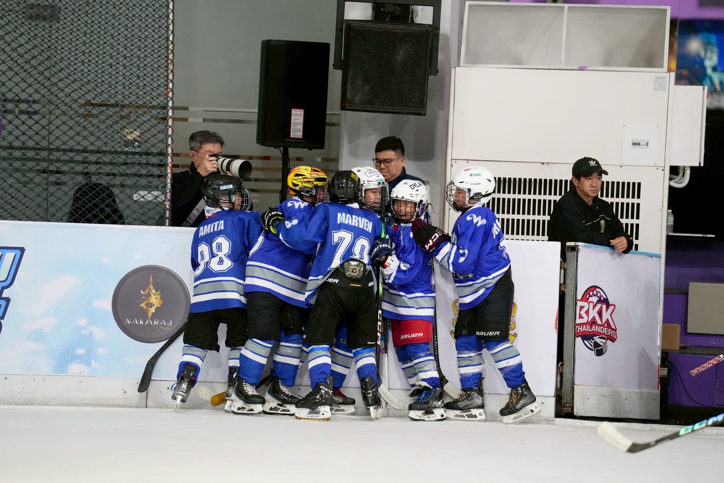 LINE_ALBUM_Game 2_251020_23